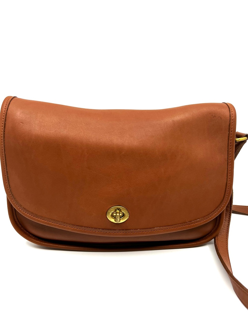 Vintage Coach City Bag 9790 British Tan Glove Tanned Leather Crossbody USA